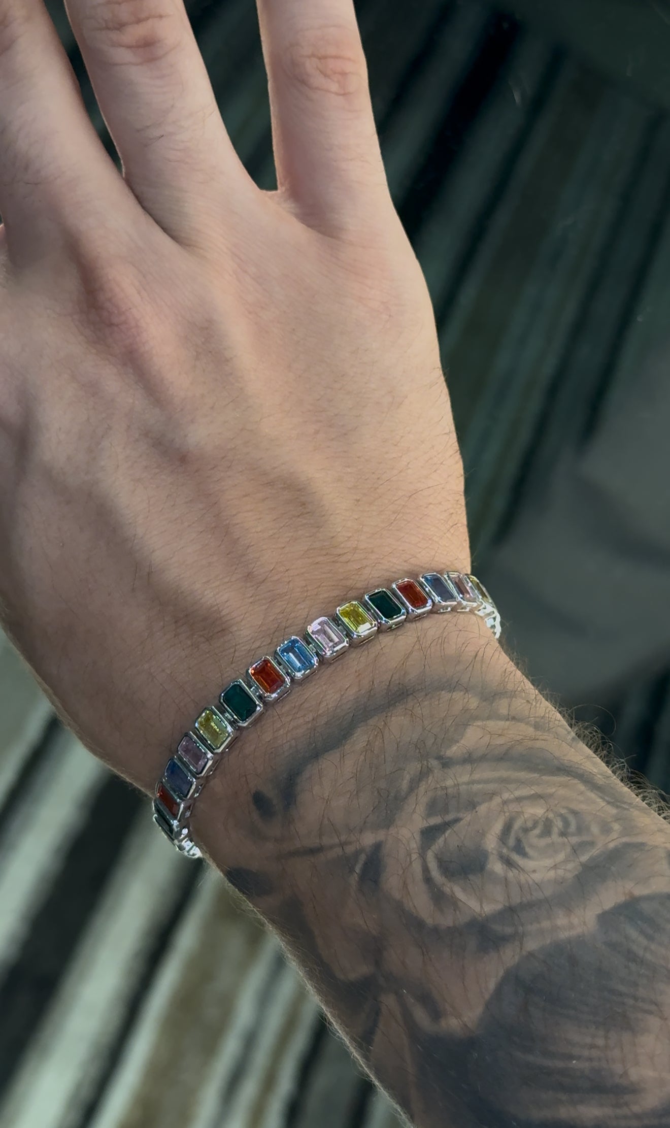 Brazalete multicolor rectangular gems