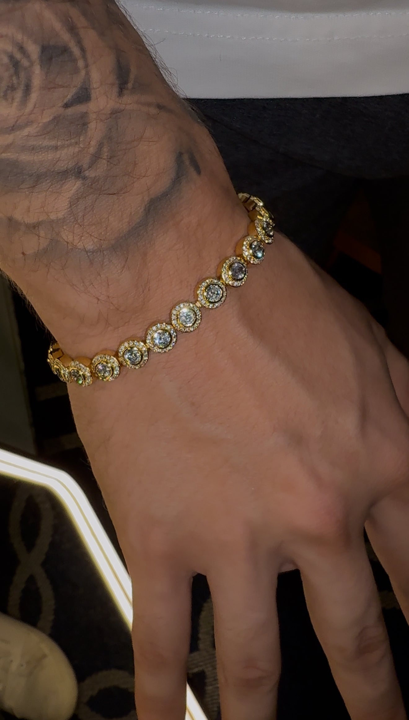 Circle tennis bracelet golden 18k plated