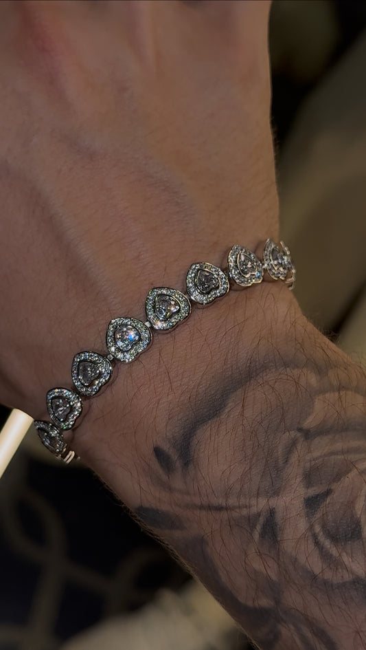 Brazalete hearts whitegold all around