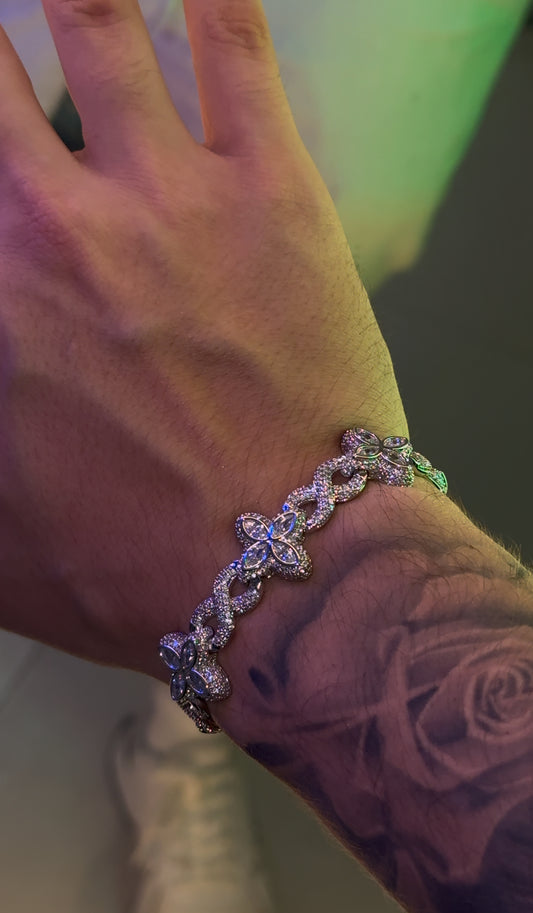 Brazalete infinite flower whitegold full iced