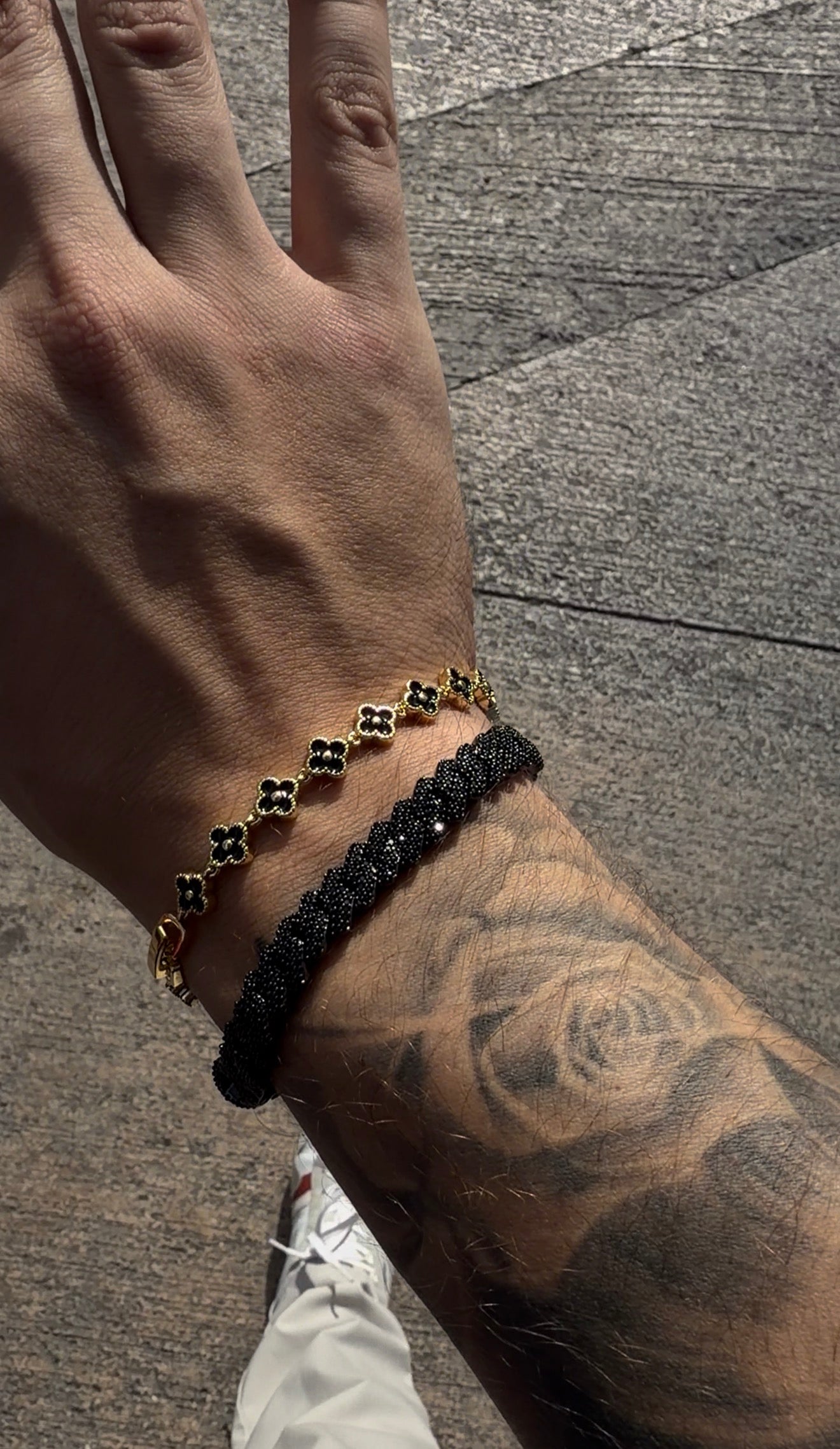 Combo duo mini VC Gold + black y brazalete cuban prong  black 8 mm