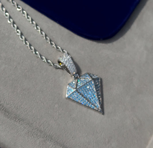 Dije de diamante con torzal de 3 mm