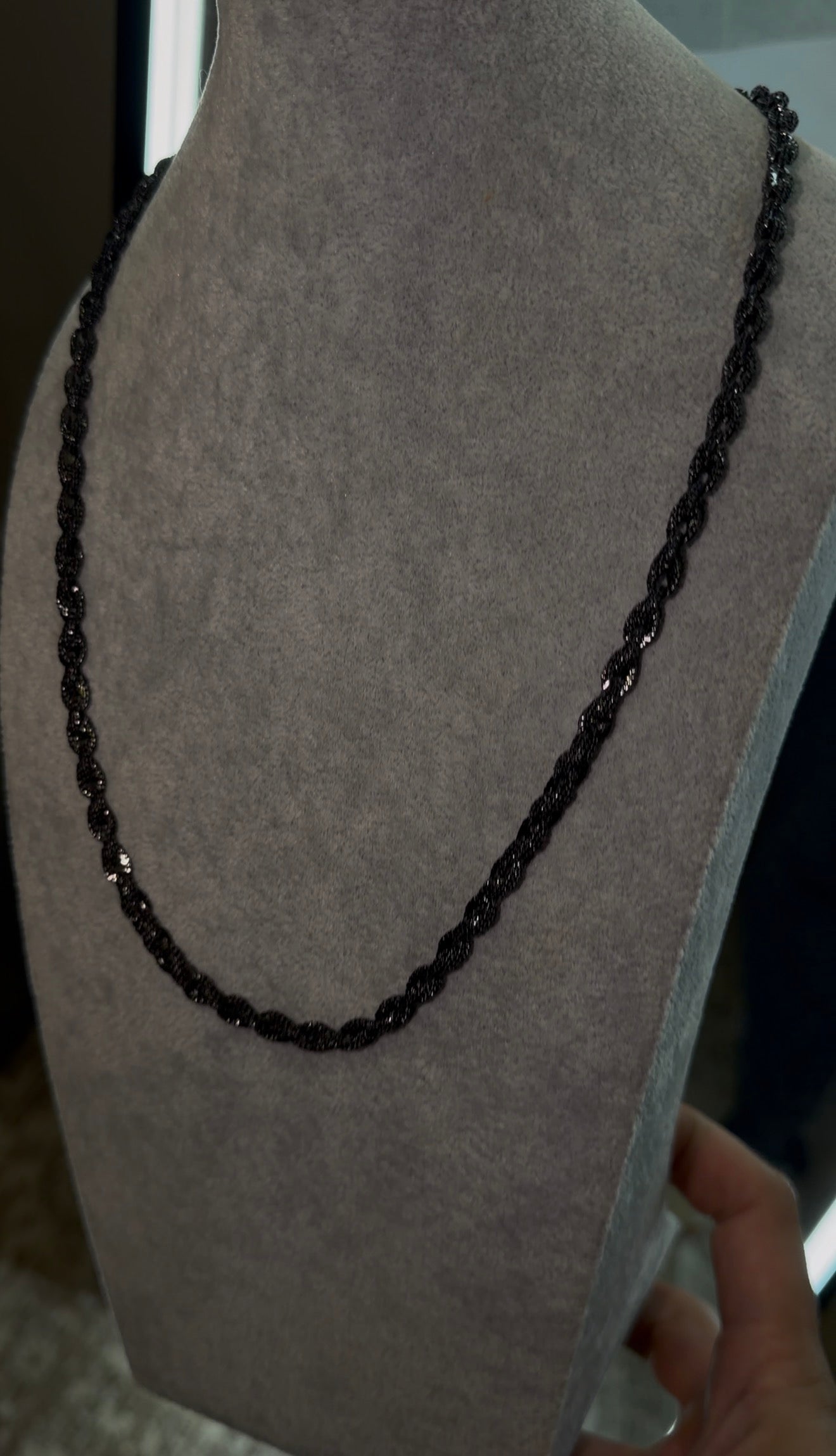 Collar torzal black  laminado en oro de 18 k (22 micras)