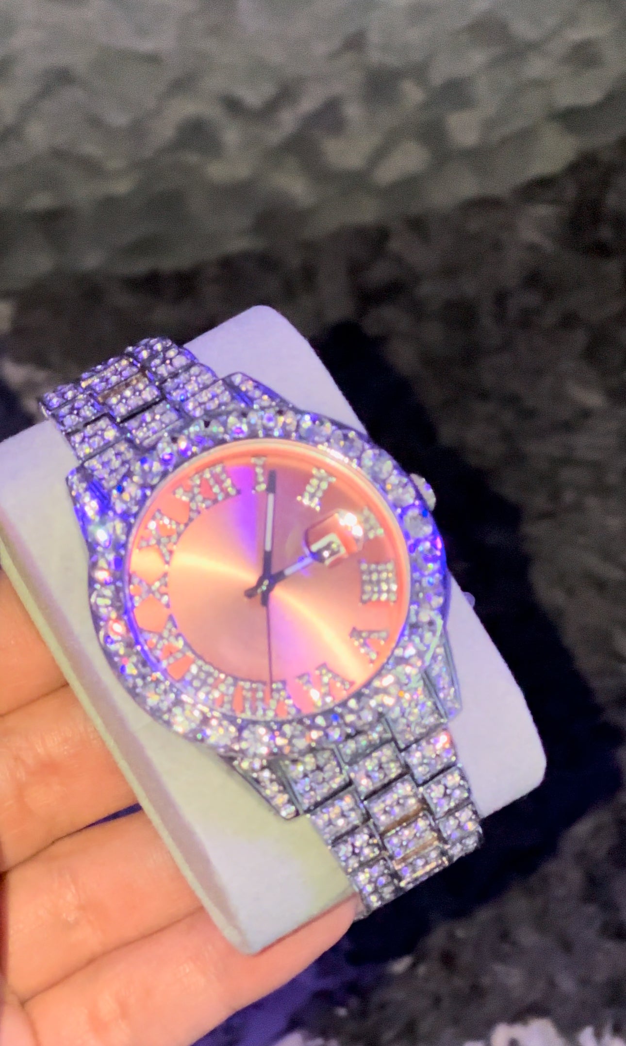 Reloj full ice swarovski (pink) laminado en oro blanco 18 k