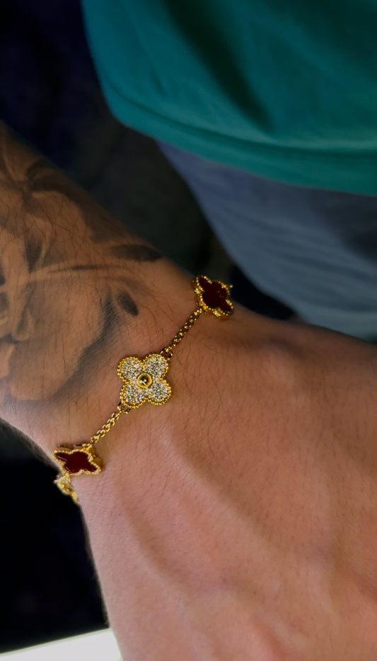 Brazalete VC. red golden  full iced