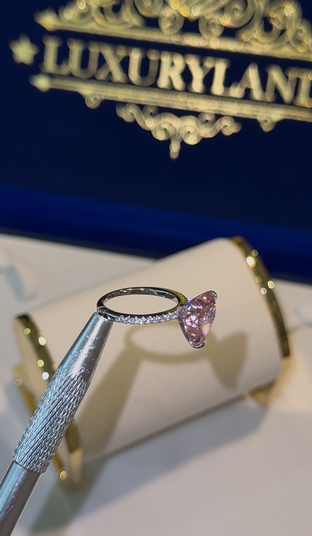 Anillo big heart pink de plata 925 con incrustación rose natural circonita cúbica CZ 2025