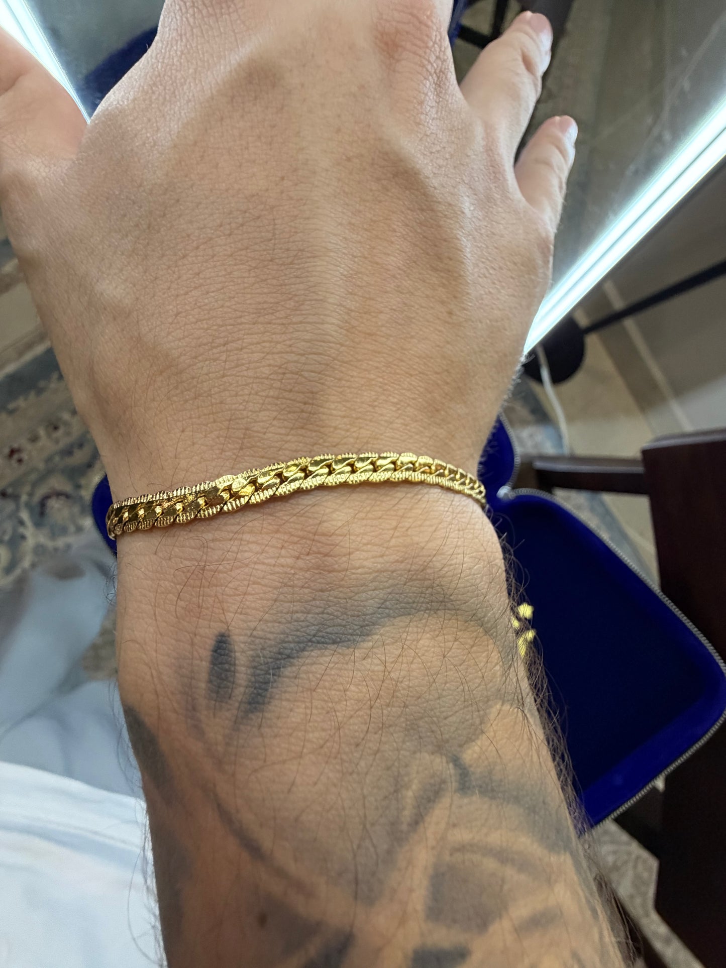 Brazalete planchado Cuban 4 mm laminado en oro 18k (22 micras)