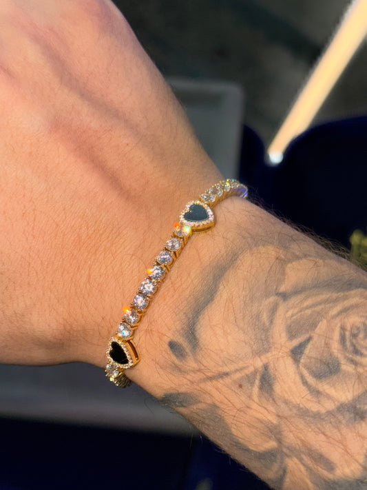 Brazalete tennis 4 mm Hearts black and Golden