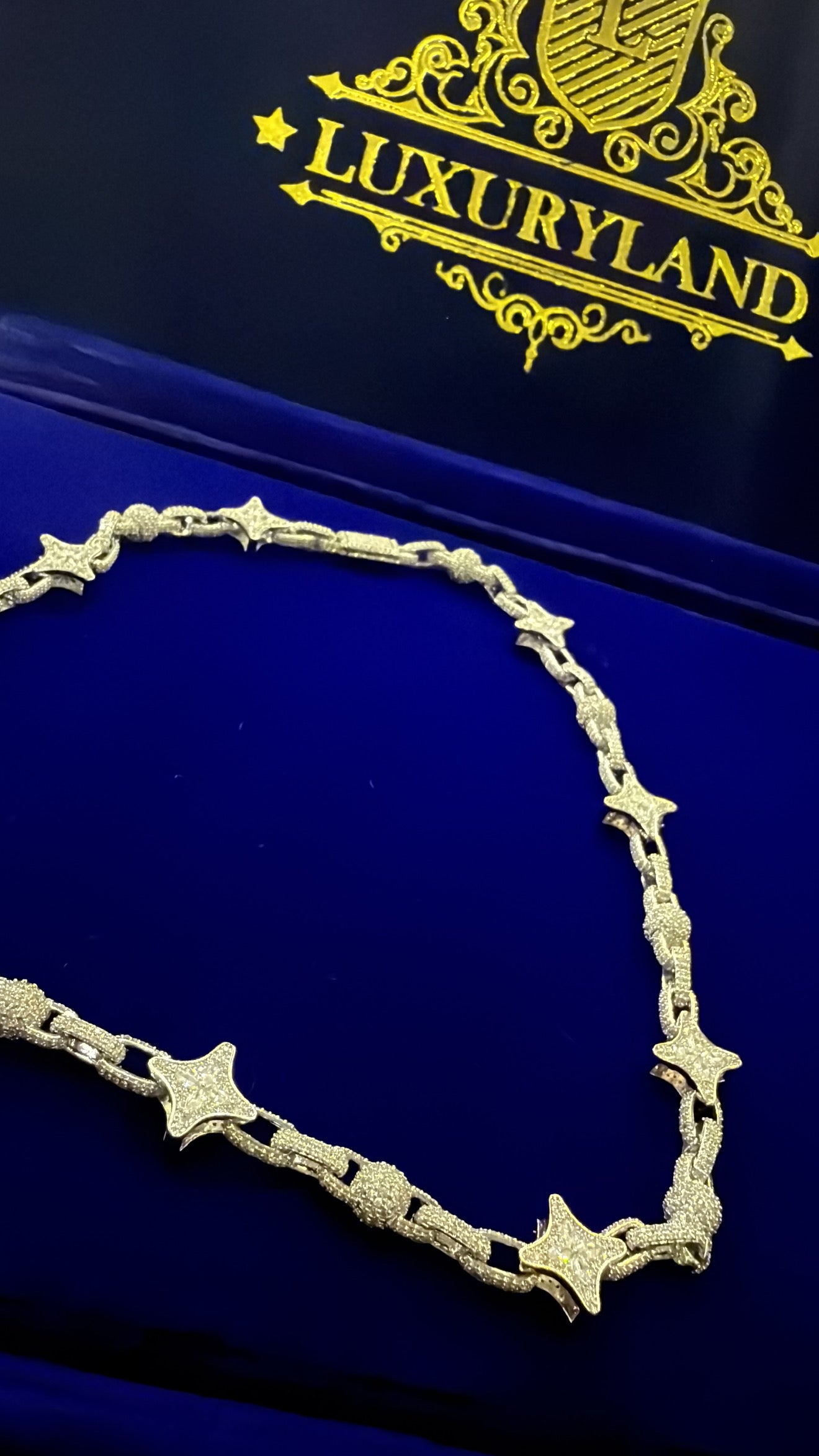 Cadena stars whitegold plated box clasp