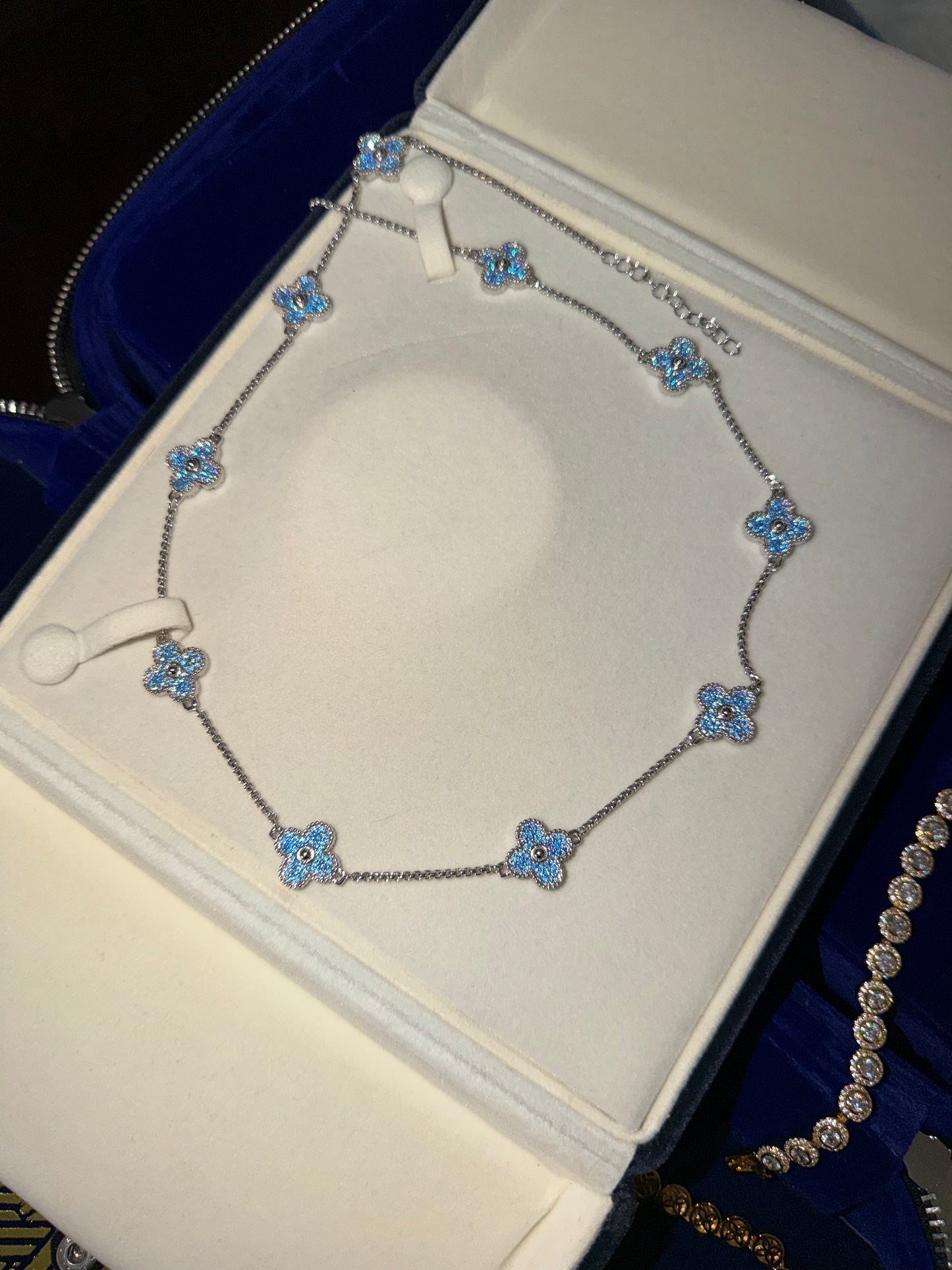 Cadena VC. blue whitegold plated 18 k 22 micras 60 cm