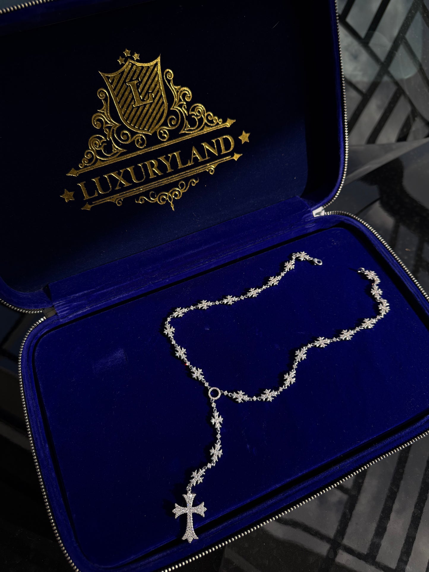 Rosario micro peaks cross whitegold plated 18k