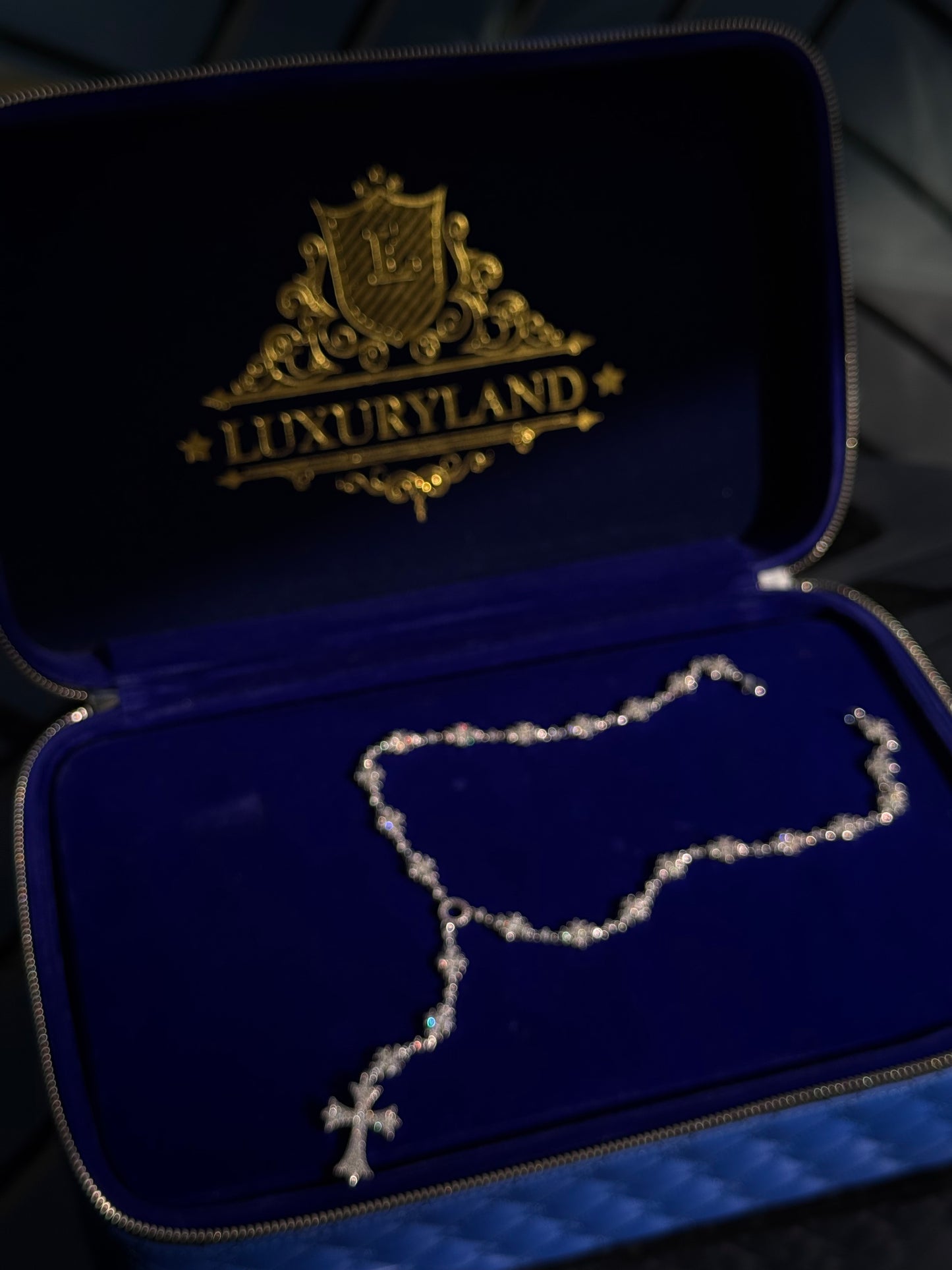 Rosario micro peaks cross whitegold plated 18k