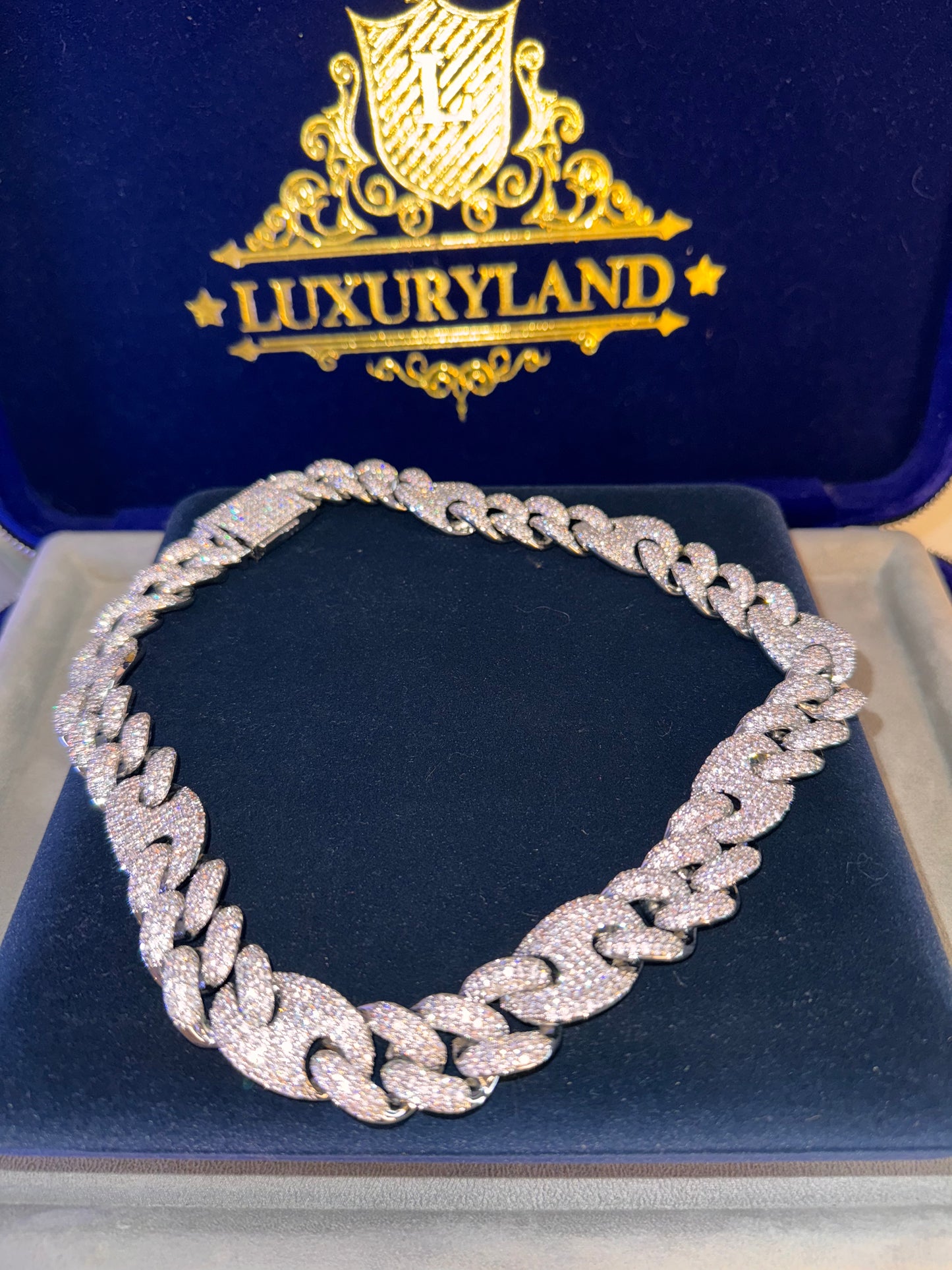 Cadena full iced cuban link and Gucci link full iced whitegold 18k plated
