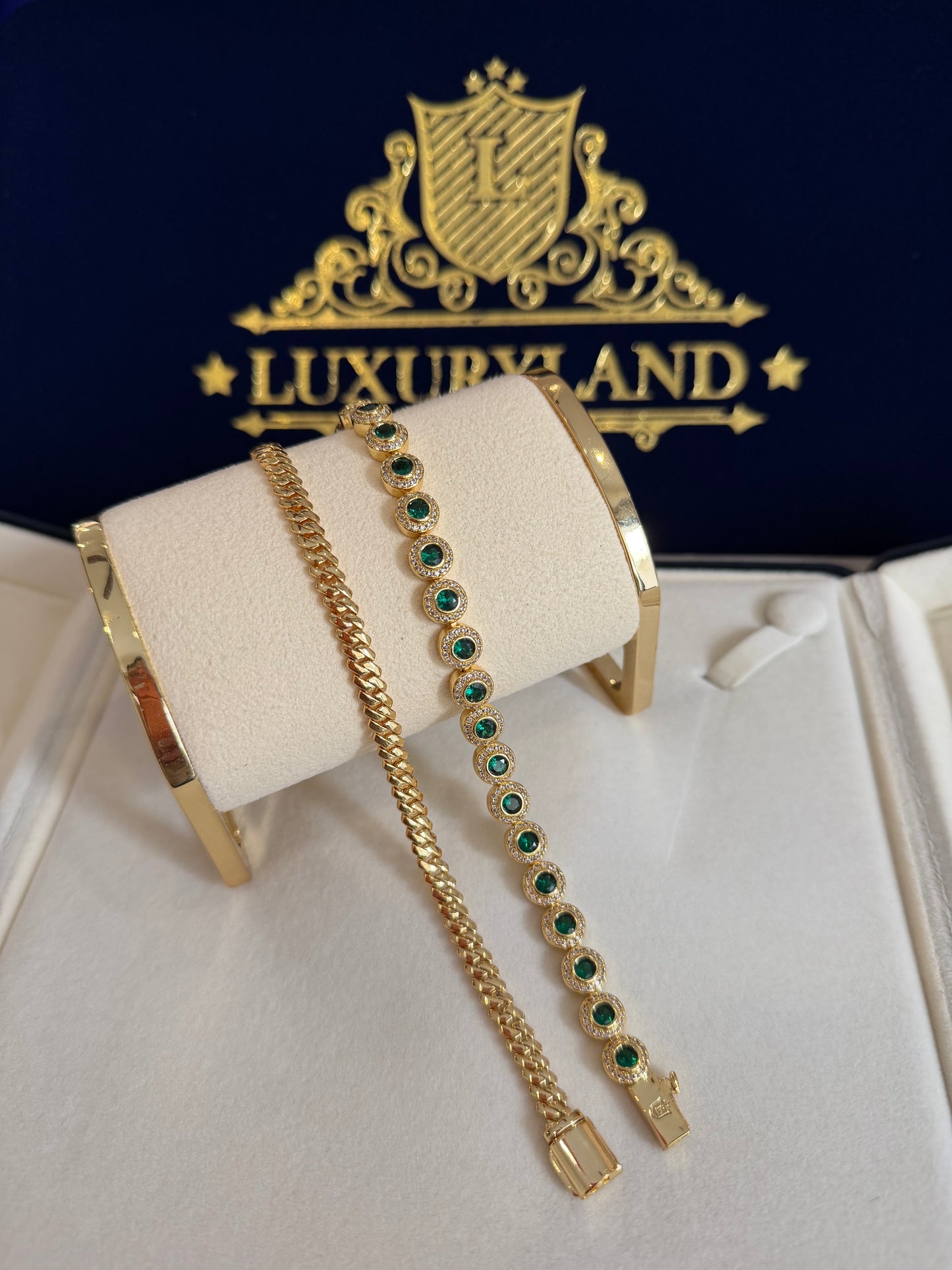 Combo de brazalete cuban 6mm y brazalete circle tennis golden x green