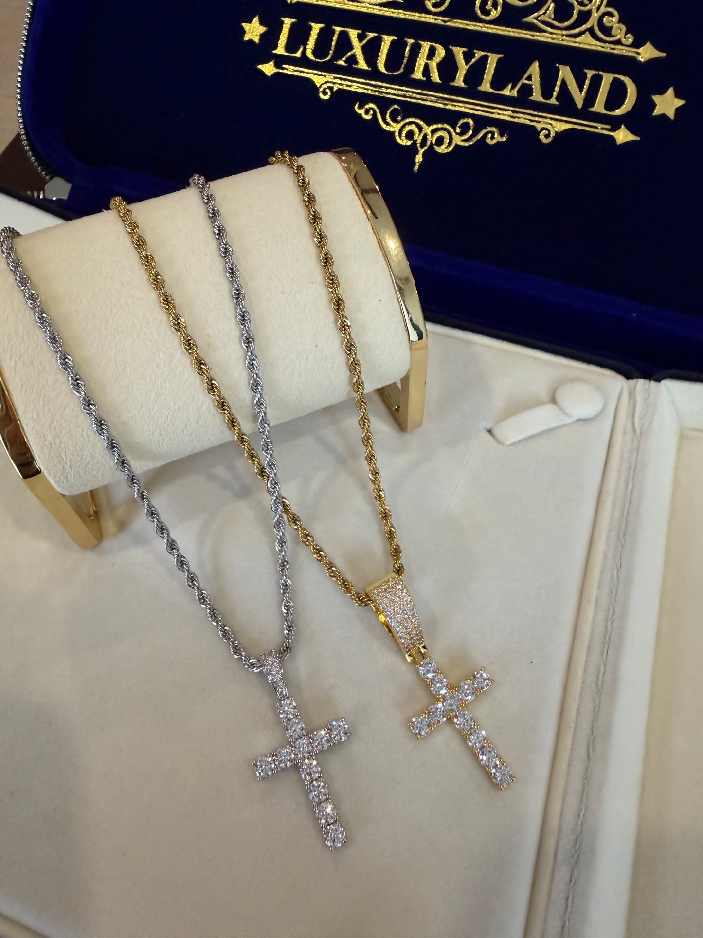 COMBO EN PAREJA dije de cruz tennis con cadena torzal 3mm