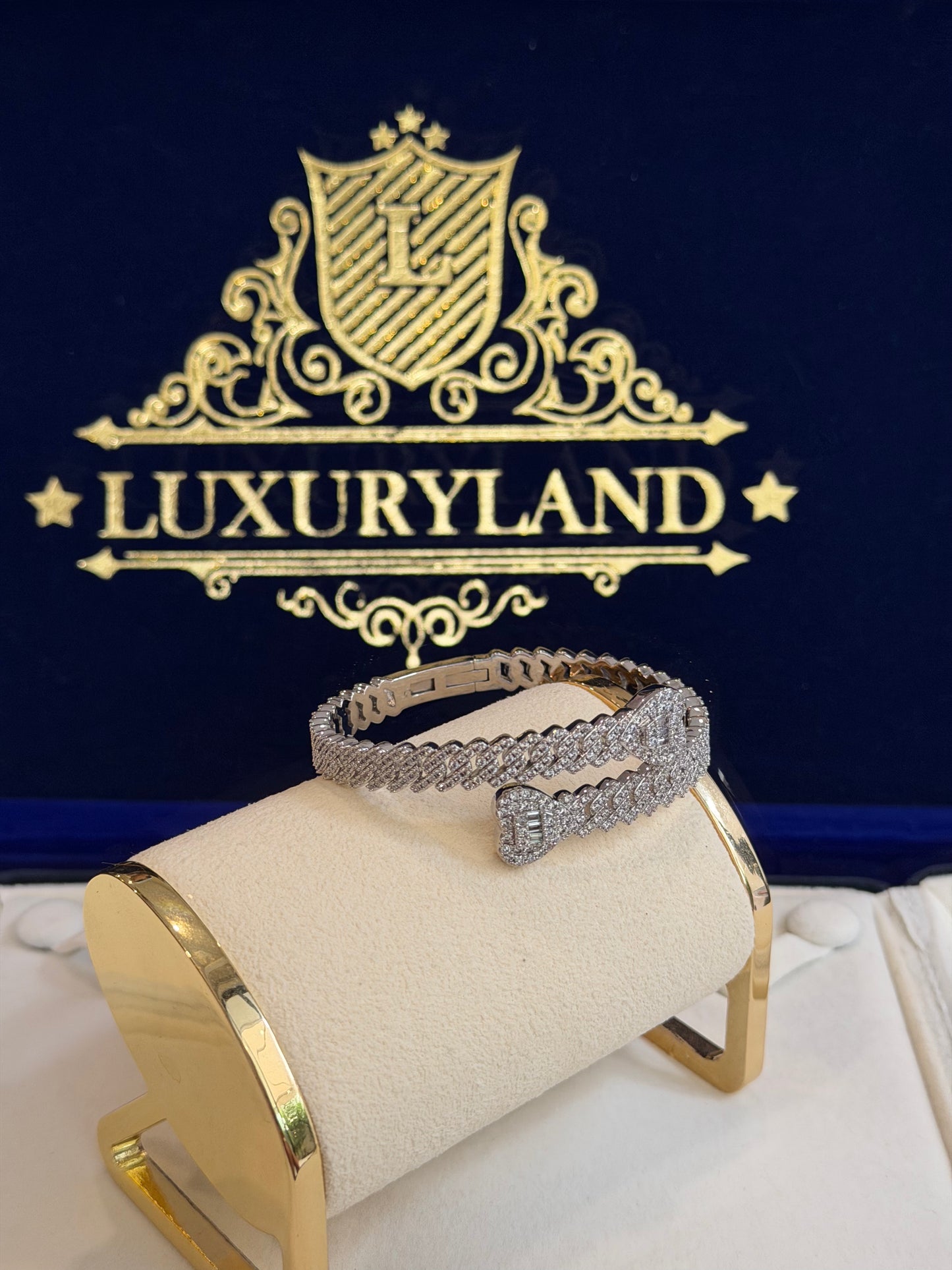 Brazalete TIFF x hearts full iced DAMA