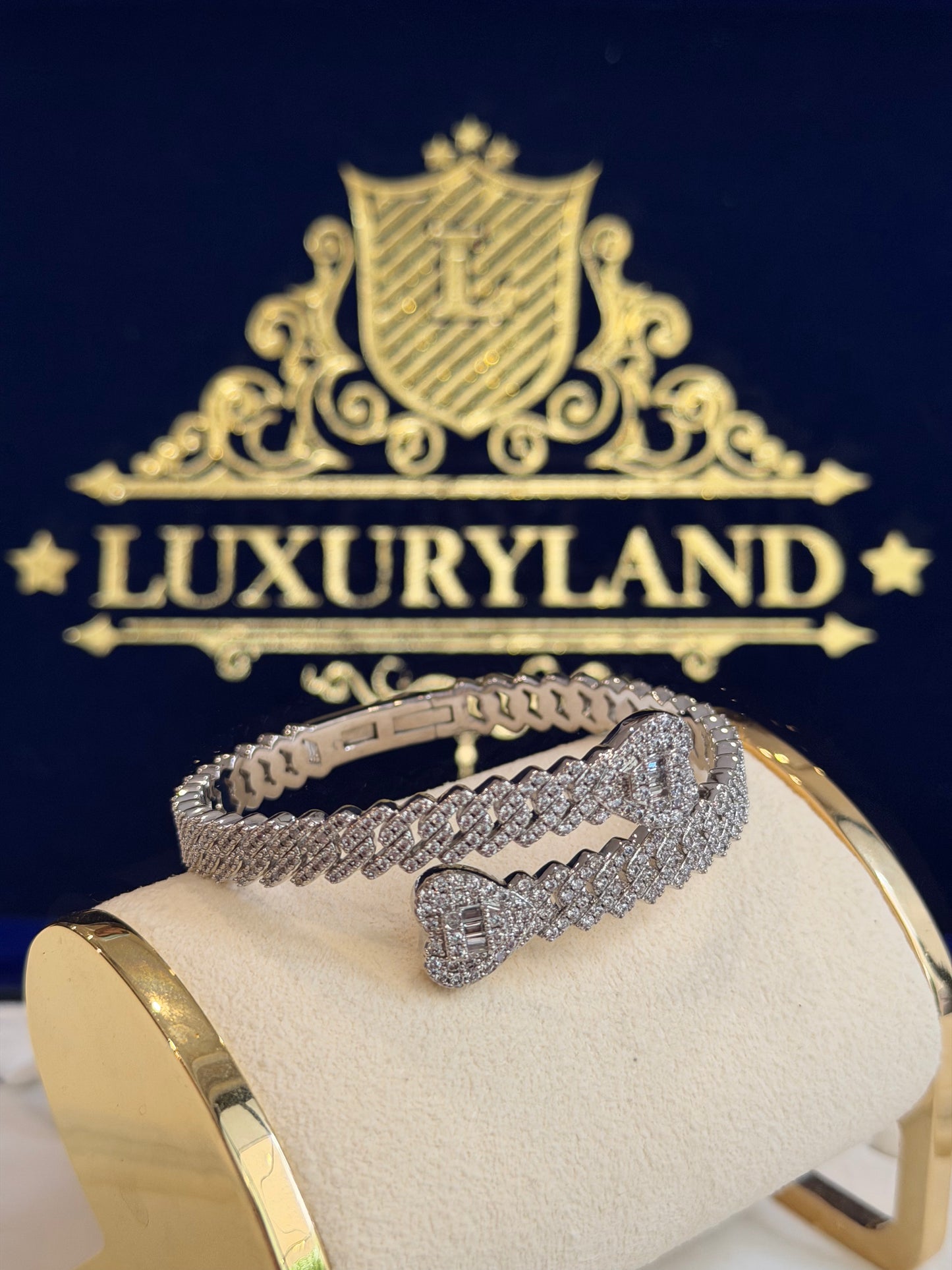 Brazalete TIFF x hearts full iced DAMA