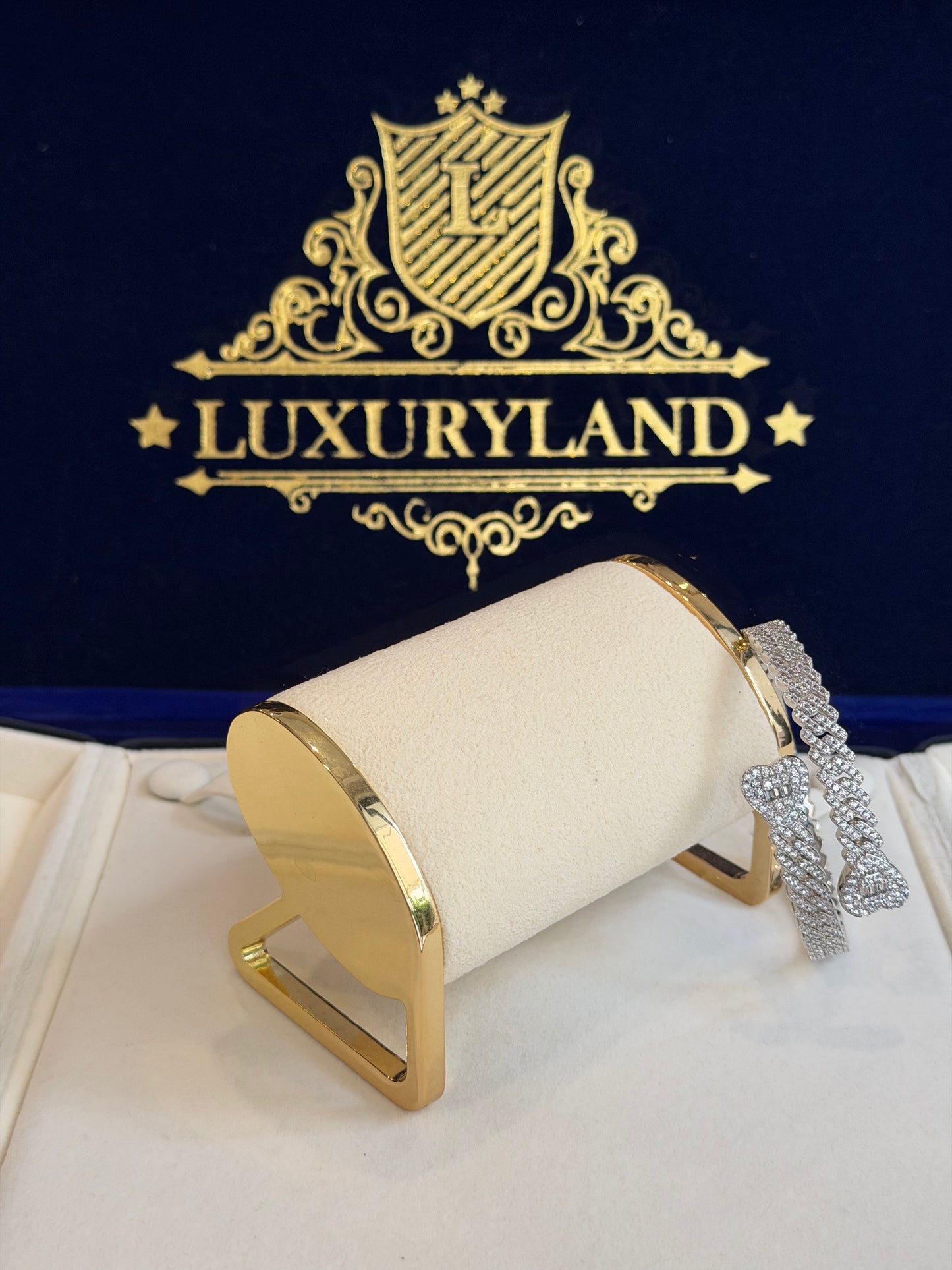 Brazalete TIFF x hearts full iced DAMA