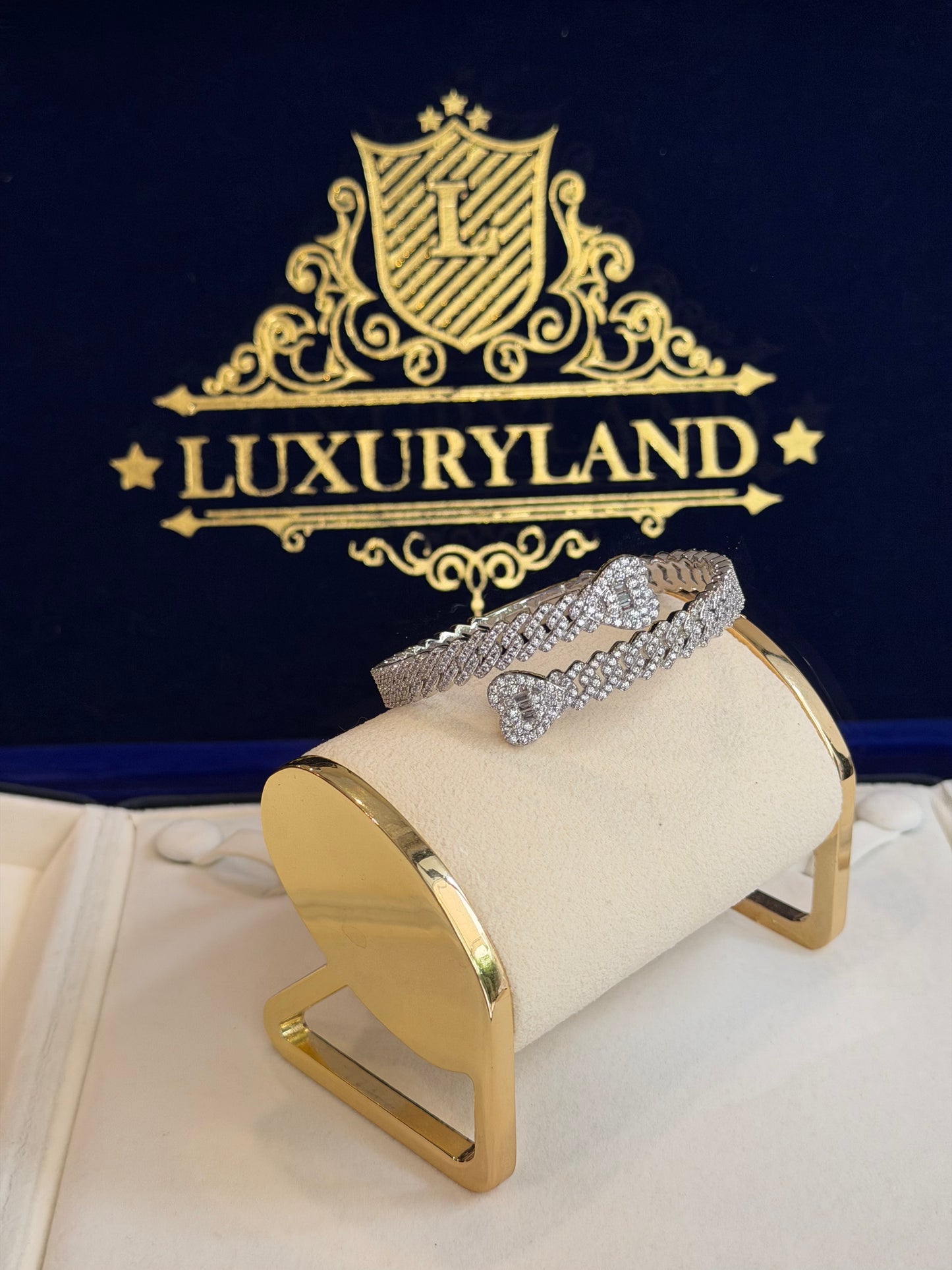 Brazalete TIFF x hearts full iced DAMA