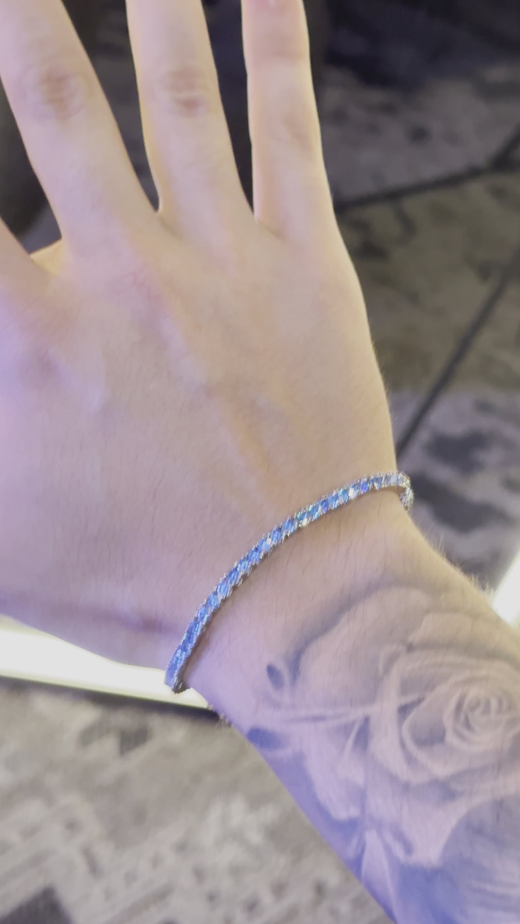 Brazalete tennis azul blu saphire con incrustaciones de swarovski