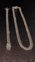 Cargar imagen en el visor de la galería, Conjunto cadena y brazalete 8 mm, oro blanco laminado 4 micras de 18 quilates
