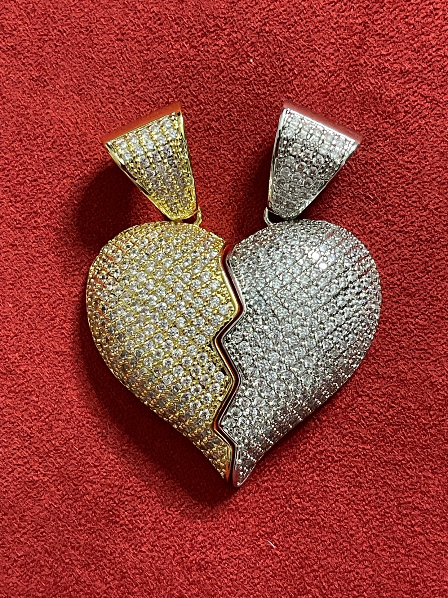 Dije doble corazón partido a la mitad con cadenas 3 mm incluidas (white gold and gold)