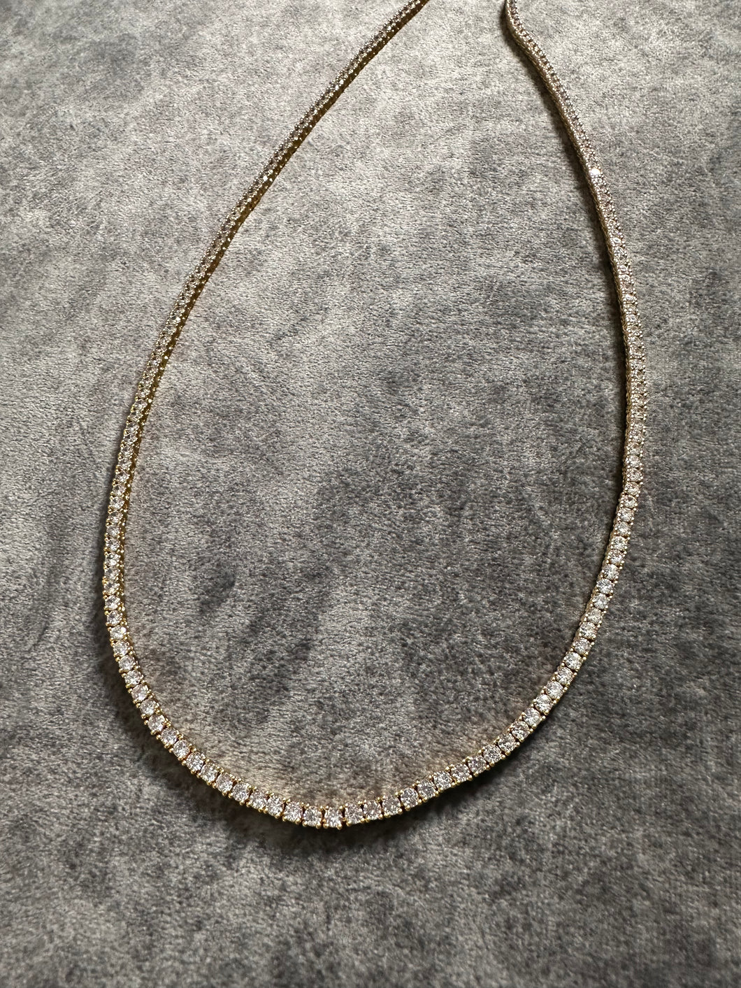 Cadena tennis 3 mm laminada en 18k (22 micras) con incrustaciones swarovski full iced out