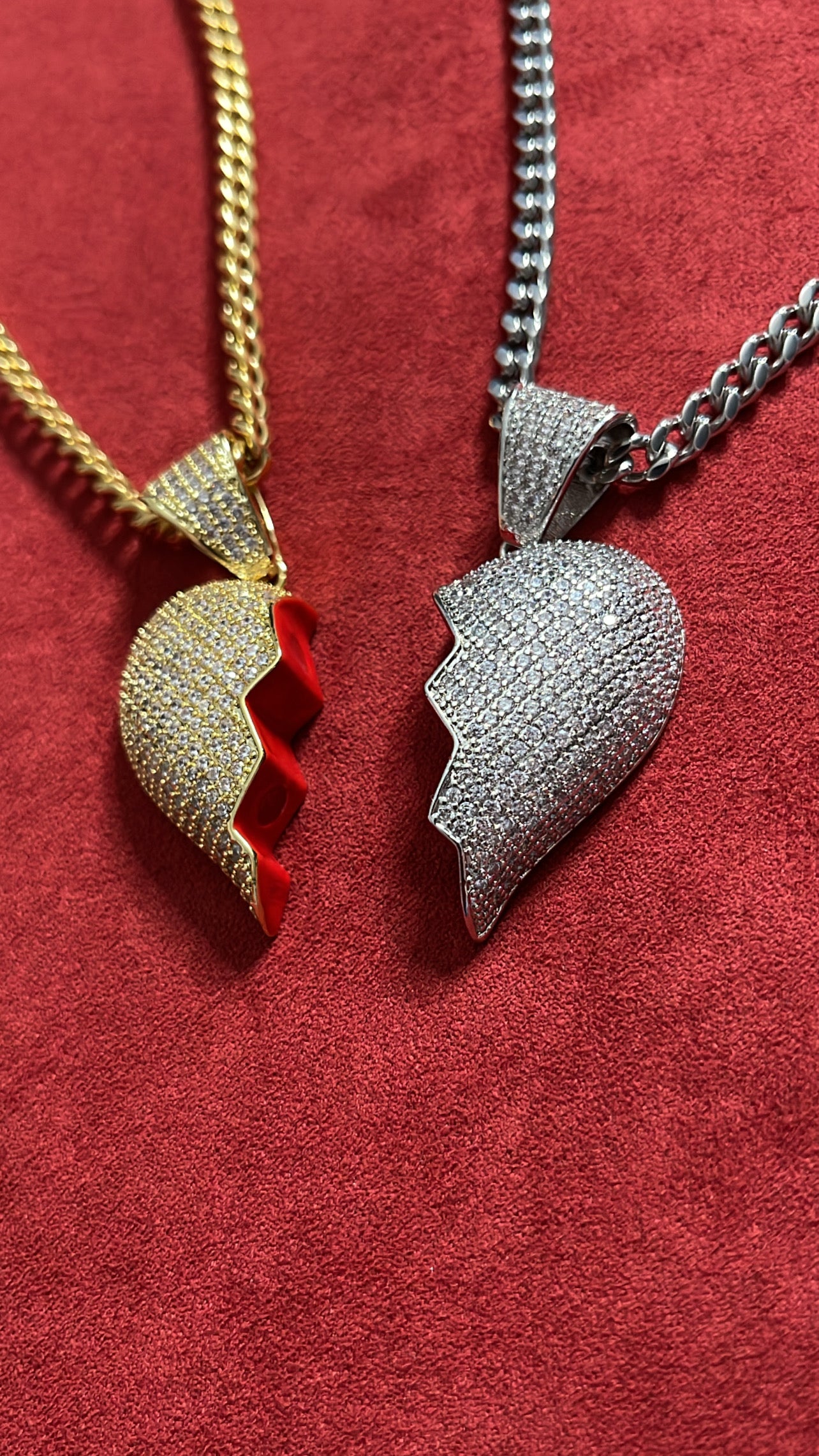 Dije doble corazón partido a la mitad con cadenas 3 mm incluidas (white gold and gold)